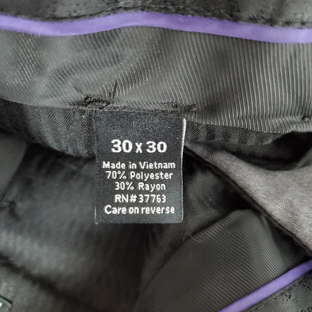 Apt. 9 pre owned